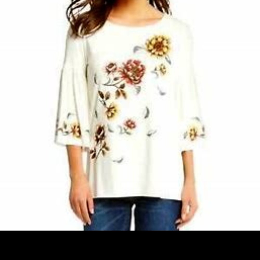 NWT Karen Kane Canyonland Flare Sleeve Floral Top